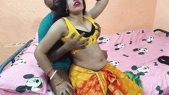 Indian Wife In Saree Getting Pounded Hard On The Bedroom Floor By Husband
