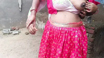 Desi Beauty Shares Sweet Romantic Talk Before Passionate Lovemaking