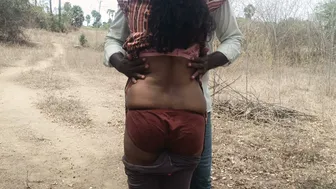 Desi Married Woman Enjoying Rough Outdoor Sex With Her Lover Today