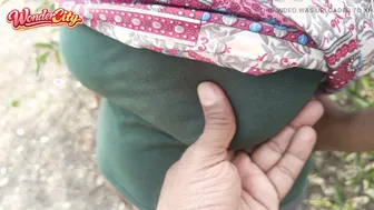 Tamil Couple Getting Hot And Heavy In The Open Fields
