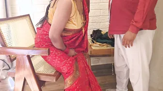 Hot Desi Sunisha Trades Blouse Stitching For Rough Tailor Fuck