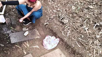 Village Desi Aunty Bathing Naked By The Well Showing Her Curves