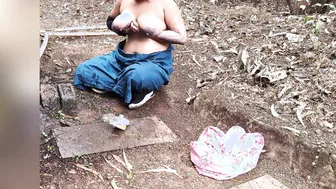 Village Desi Aunty Bathing Naked By The Well Showing Her Curves