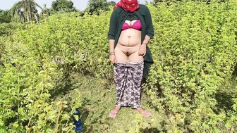 Hot Indian Girlfriend Riya Gets Pounded By Ex Until He Finishes