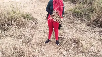 Indian Girl Gets Fucked Outdoors Near Pond By Her Boyfriend