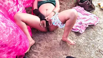 Indian Girlfriend Screams As Her Boyfriend Fucks Her Hard Outdoors Today