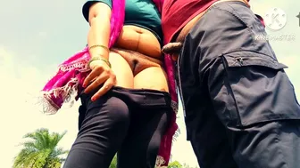 Rich Indian Girl Gives Outdoor Blowjob Then Gets Fucked In Public
