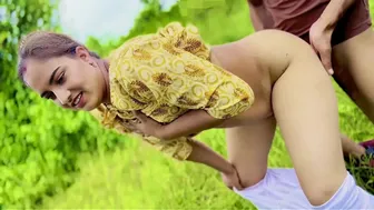 Desi Stepsister Getting Fucked Hard By Stepbrother During Jungle Trip