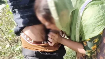 Indian Bhabhi Helps Devar Get Hard Then Rides His Thick Cock In The Jungle