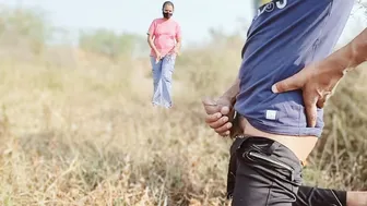 Bhabhi Impressed By Big Dick Flash In Jungle And Begs Him To Fuck Her