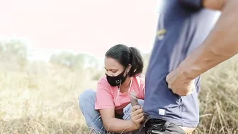 Bhabhi Impressed By Big Dick Flash In Jungle And Begs Him To Fuck Her