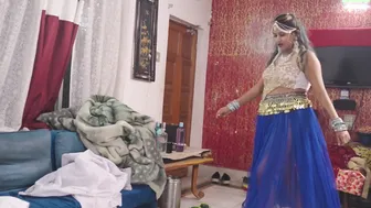 Desi Dancer Strips Off Her Ghagra And Rides Him Backstage After The Show