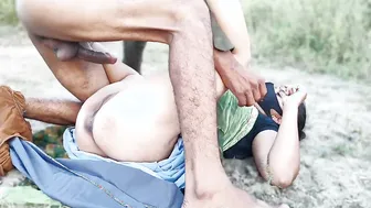 Indian Stepsister Gets Fucked During Outdoor Vlog Shoot In The Fields