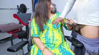 Indian Stepsister Loses Her Virginity To Stepbrother On The Wooden Chair