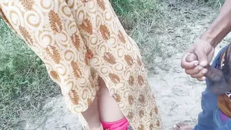 Desi Stepdaughter Begs Stepfather To Fuck Her Harder In The Open Field