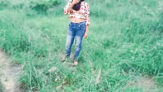 Indian Bhabhi Soniya Fucked Outdoors Talking With Devar On The Farm