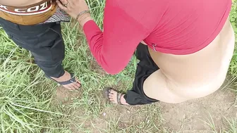 Indian Village Girlfriend Spreads Legs Wide In Forest For Deep Fucking