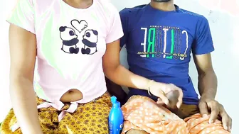 Indian Girl Begs Him To Fuck Her Wet Pussy After Seeing His Huge Cock