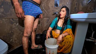 Desi Auntie Craving Thick Cock In Bathroom Gets Pounded Hard By Nephew