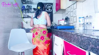 Indian Maid Squirts All Over Kitchen Floor With Her Legs Spread Wide