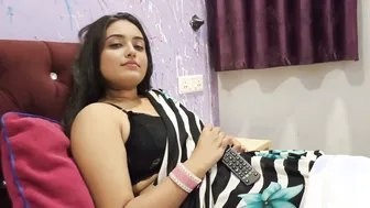 Indian Secretary Rides Her Boss Raw On His Desk To Earn Her Raise Today