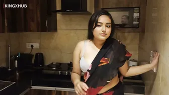 Desi Couple Fucks In Their New Delhi Apartment First Night