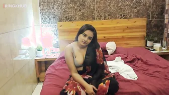 Desi Couple Fucks In Their New Delhi Apartment First Night