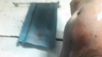 Indian Stepmum's Beautician Getting Railed Hard In The Bathroom Stall