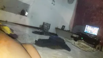 Sri Lankan Stepmom Spreads Cheeks Wide For Deep Anal Invasion At Home