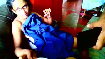 Desi Stepmom Striking A Free Use Deal In Her Silk Saree Tonight