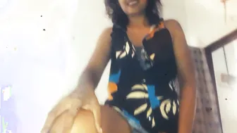 Lonely Sri Lankan Mrs. Perera Seduces The Neighbor In Her Bedroom