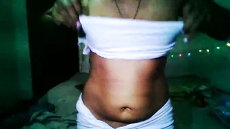 Indian Aunty Seduces Her Boytoy From First Touch To Deep Penetration