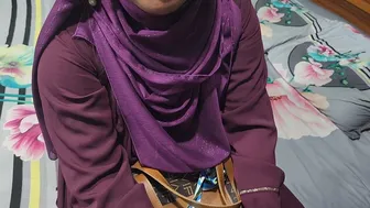 Indian College Girl Spreads Legs Wide For Her Professor's Hard Dick