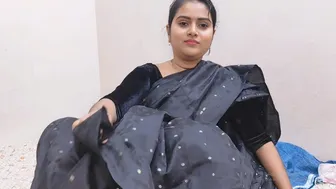 Desi Bhabhi In Green Saree Moaning Loud While Getting Her Pussy Drilled Hard