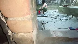 Bangladeshi Bhabhi Getting Fucked Outdoors During Monsoon Downpour