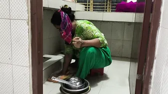 Indian Aunty Washing Dishes Gets Surprised By Horny Nephew Behind