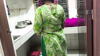 Indian Aunty Washing Dishes Gets Surprised By Horny Nephew Behind