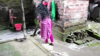 Desi Aunty Bent Over Scrubbing Tiles Gets Hugged From Behind And Assfucked