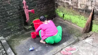Indian Stepaunt Doing Laundry Surprised By Nephew Fucking Her Ass