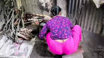 Desi Aunty Grabbed In Kitchen Gets Bent Over Counter And Fucked Roughly