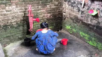 Indian Nephew Barges In On Bathing Aunty And Takes Her Right There