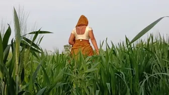 Desi Teen Bride Fingers Herself In The Field Before Her Brother Pounds Her Ass