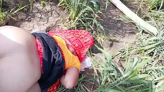 Desi Village Girl Strips Naked And Fucks Outdoors In The Open Countryside