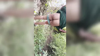 Desi Daughter-In-Law Lifting Clothes In Jungle Fingering For Brother-In-Law