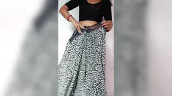 Indian Elder Brother Catches His Bhabhi Alone Changing Her Saree At Home