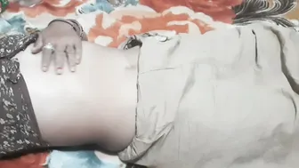 Neighbor's Sister In Law Gets Saree Removed For Oil Massage Before Hot Sex