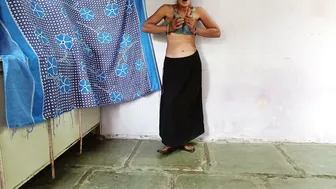 Horny Desi Stepsister In Black Saree Strips Bra And Begs For Sex Right Now