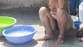 Stepsister In Red Tights Bathes Completely Naked In Open Desi Bathroom Today