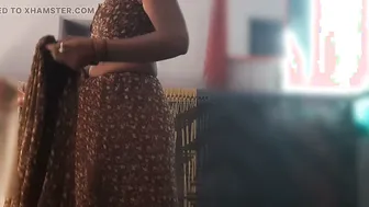 Indian Sister-In-Law Fingers Her Pussy In Front Of Her Brother-In-Law