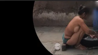 Desi Stepsister Bathes Naked In Open Bathroom While Stepbrother Watches